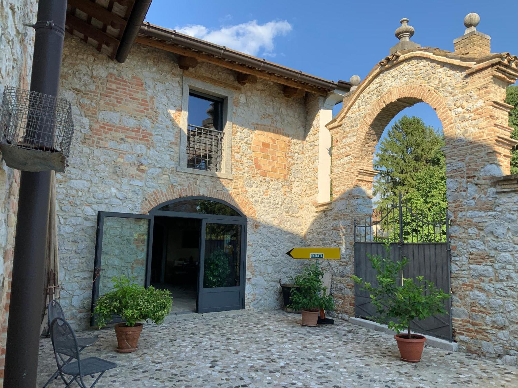 Borgo Palazzo Steffaneo Acomodação com café da manhã San Vito al Torre Exterior foto